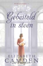 Gebeiteld in Steen | Elizabeth Camden